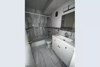 77 Prospect Ave #i, Hackensack, NJ 07601 - Photo 11