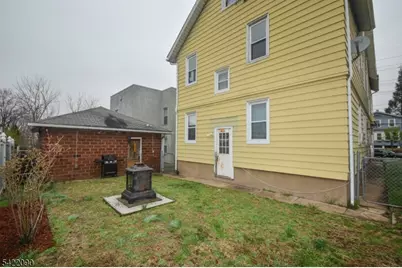 308 Hoboken Rd #2, East Rutherford, NJ 07073 - Photo 17