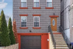 131 Armstrong Ave, Jersey City, NJ 07305 - Photo 3