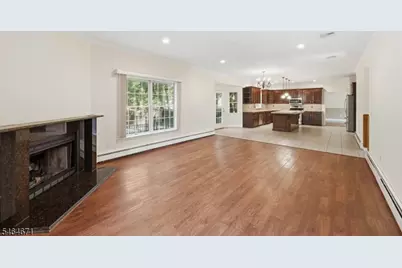 24 Taylor Ct, Parsippany, NJ 07054 - Photo 15