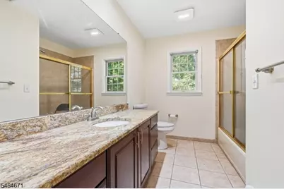 24 Taylor Ct, Parsippany, NJ 07054 - Photo 21