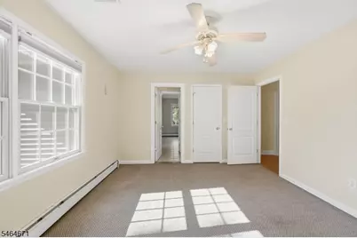 24 Taylor Ct, Parsippany, NJ 07054 - Photo 27
