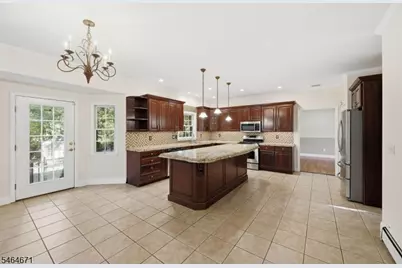 24 Taylor Ct, Parsippany, NJ 07054 - Photo 13