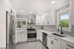 53 Sylvan Terrace, Wayne, NJ 07470 - Photo 11