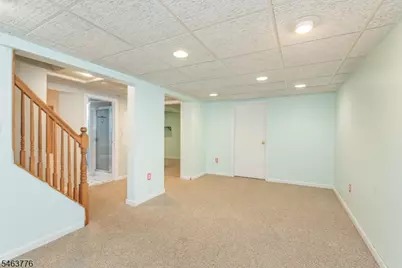 126 Hillman Dr, Elmwood Park, NJ 07407 - Photo 27