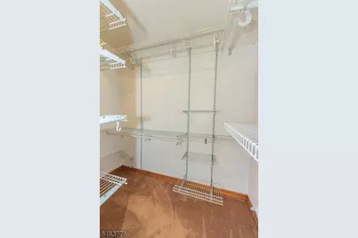 126 Hillman Dr, Elmwood Park, NJ 07407 - Photo 21