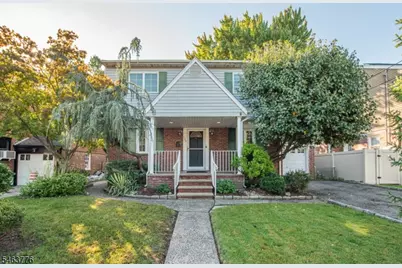 126 Hillman Dr, Elmwood Park, NJ 07407 - Photo 1