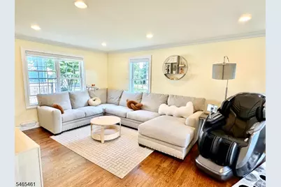 37 Miele Pl, Summit, NJ 07901 - Photo 5