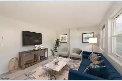62 King Cole Rd #8b, Hamburg, NJ 07419 - Photo 1