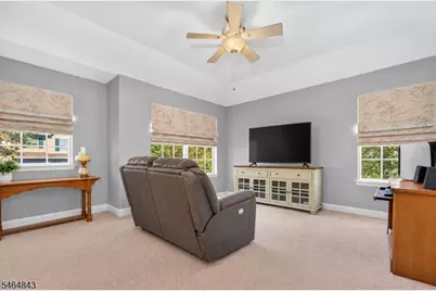 2 Clearbrook Ln, Raritan Township, NJ 08822 - Photo 15