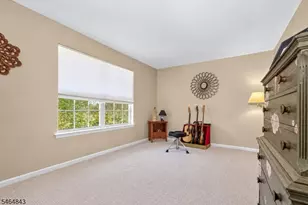 2 Clearbrook Ln, Raritan Township, NJ 08822 - Photo 17