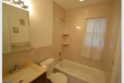 20 Long Hill Dr, Clifton, NJ 07013 - Photo 17