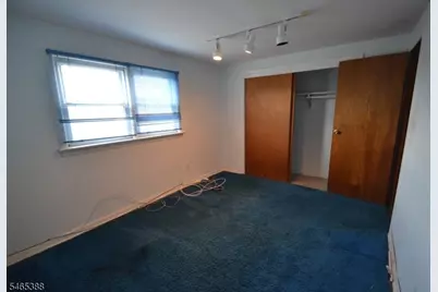 20 Long Hill Dr, Clifton, NJ 07013 - Photo 19