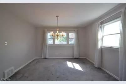 20 Long Hill Dr, Clifton, NJ 07013 - Photo 11