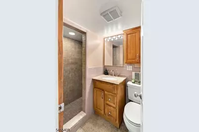 36 Willry St, Woodbridge Township, NJ 07095 - Photo 21