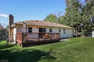 1 Longfellow Ln, Clark Township, NJ 07066 - Photo 37
