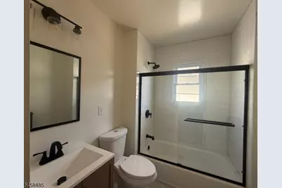 16 Lexington Ave #2L, Montclair, NJ 07042 - Photo 5