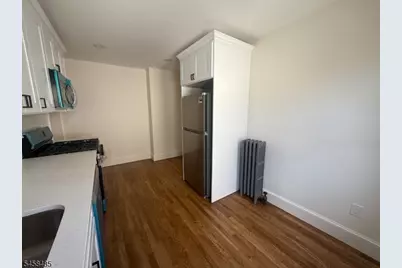 16 Lexington Ave #2L, Montclair, NJ 07042 - Photo 7