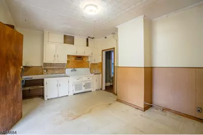 233 N Park St, East Orange, NJ 07017 - Photo 15
