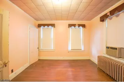 233 N Park St, East Orange, NJ 07017 - Photo 11