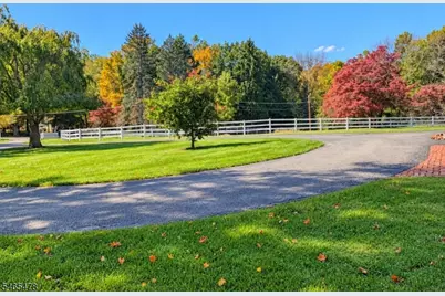 4 Hardwick Rd, Hardwick Township, NJ 07825 - Photo 5