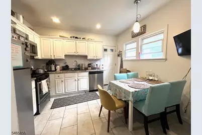 35 Elmwood Ave, Montclair, NJ 07042 - Photo 9