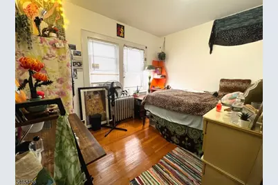 35 Elmwood Ave, Montclair, NJ 07042 - Photo 5