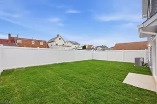 807 Dennis Pl, Linden, NJ 07036 - Photo 35