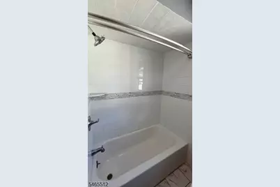 10 Acme Pl, Hillside, NJ 07205 - Photo 11