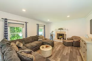 198 Boulevard, Pequannock Township, NJ 07444 - Photo 11