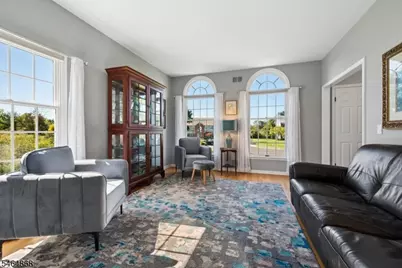 11 Cory Ln, Bridgewater, NJ 08807 - Photo 5
