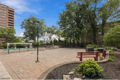 285 Aycrigg Ave #12G, Passaic, NJ 07055 - Photo 25