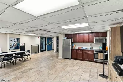285 Aycrigg Ave #12G, Passaic, NJ 07055 - Photo 21