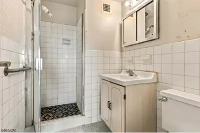 285 Aycrigg Ave #12G, Passaic, NJ 07055 - Photo 19