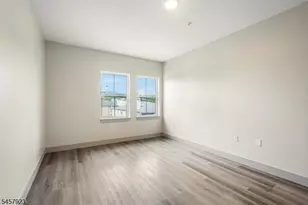 548 Franklin Ave, Belleville, NJ 07109 - Photo 23