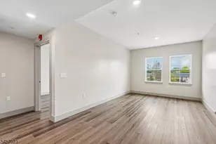 548 Franklin Ave, Belleville, NJ 07109 - Photo 21
