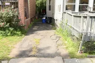 131 N 19th St, East Orange, NJ 07017 - Photo 15