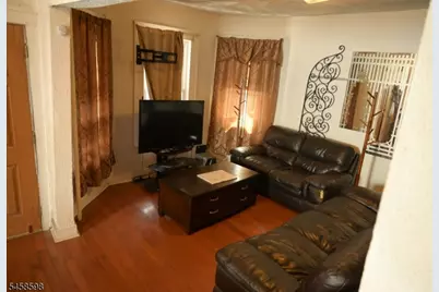 131 N 19th St, East Orange, NJ 07017 - Photo 3
