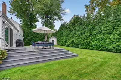 125 Druid Ave, Dumont, NJ 07628 - Photo 33