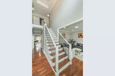 767 Hemlock Rd, Union Township, NJ 07083 - Photo 3