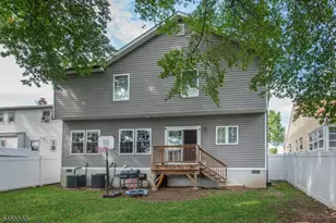 767 Hemlock Rd, Union Township, NJ 07083 - Photo 31