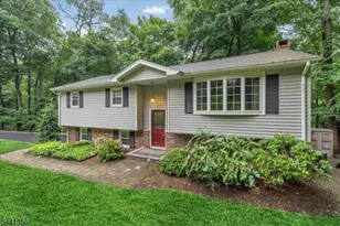 72 Smokey Ridge Rd, Ringwood, NJ 07456 - Photo 5