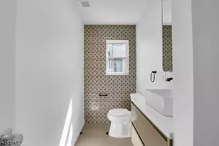 413 Paulison Ave, Passaic, NJ 07055 - Photo 21