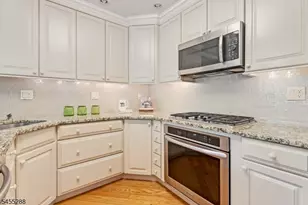 5 Carla Ct, Morristown, NJ 07960 - Photo 7