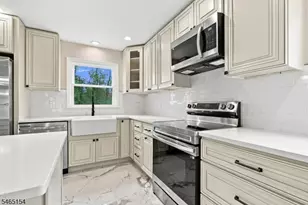 105A Russling Rd, Independence Township, NJ 07840 - Photo 9