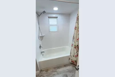 23 Rowland St #2, Newark, NJ 07104 - Photo 5