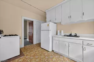 627 Maple Ave, Elizabeth, NJ 07202 - Photo 13