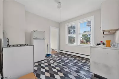 627 Maple Ave, Elizabeth, NJ 07202 - Photo 31