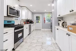 75 Hillside Ave, Hillside, NJ 07205 - Photo 9