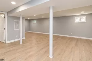 75 Hillside Ave, Hillside, NJ 07205 - Photo 15